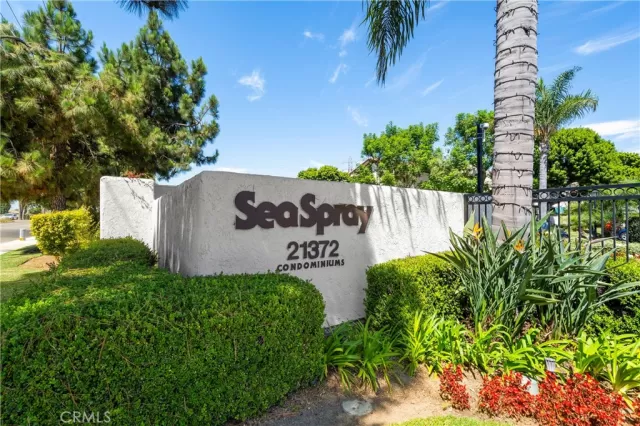 MLS: OC24169858 Condo For Sale