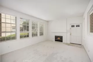 Photo #6: OC24169863 Listing