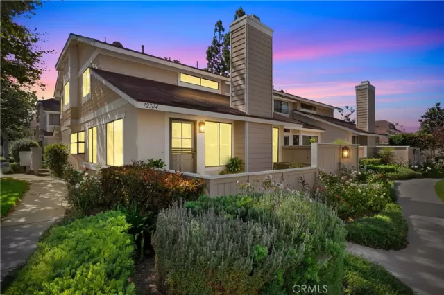 MLS: OC24170079 Condo For Sale