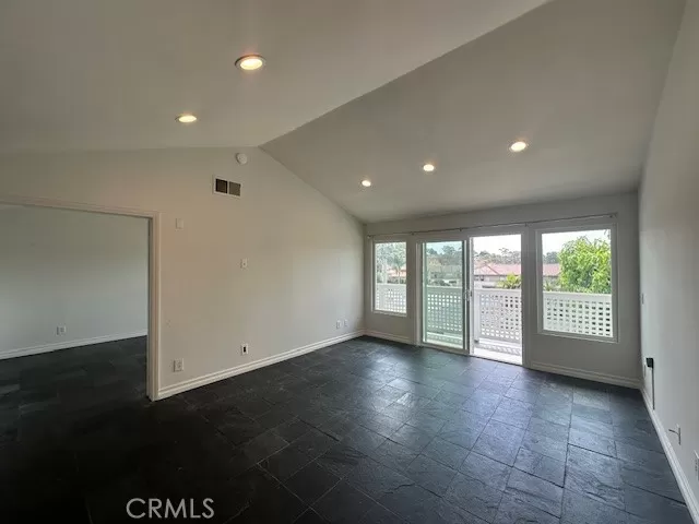MLS: OC24170207 Condo For Sale