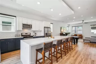 Photo #1: OC24170228 Listing 