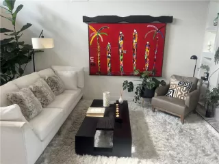 Photo #5: OC24170374 Listing 