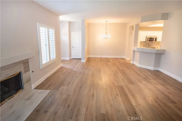 MLS: OC24170500 Condo For Sale