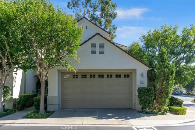 MLS: OC24170985 Condo For Sale