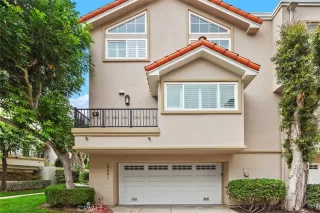 Photo #1: OC24171611 Listing 