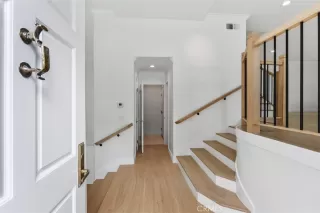 Photo #5: OC24171611 Listing 