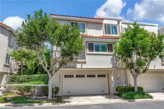 Photo #2: OC24171960 Listing 