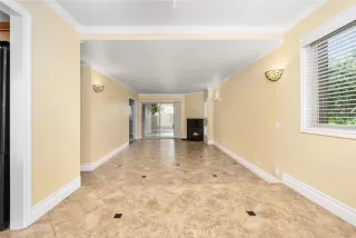 Photo #5: OC24172649 Listing 