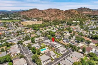 Photo #3: OC24172655 Listing