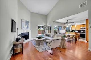 Photo #5: OC24172655 Listing