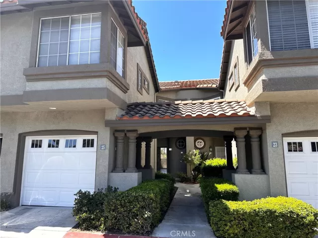 MLS: OC24172669 Condo For Sale