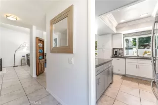 Photo #4: OC24172951 Listing 