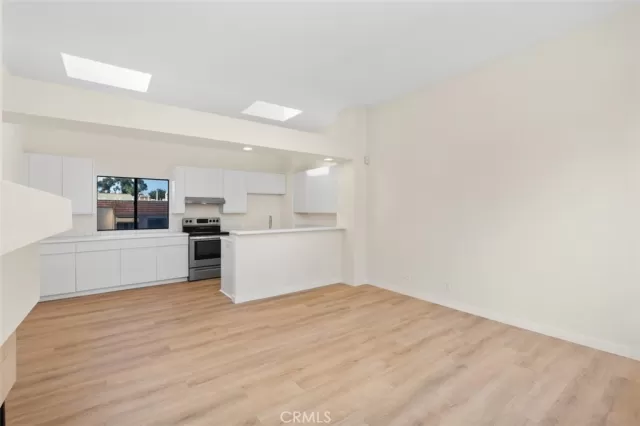 MLS: OC24172976 Condo For Sale