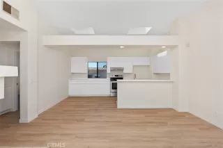 Photo #1: OC24172976 Listing