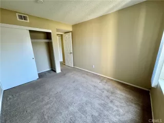 Photo #5: OC24173078 Listing 