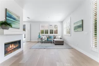 Photo #2: OC24173505 Listing 