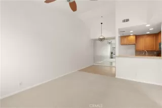 Photo #2: OC24174218 Listing