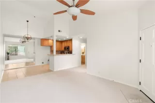 Photo #3: OC24174218 Listing