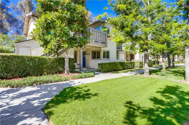 MLS: OC24174324 Condo For Sale