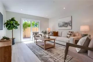 Photo #6: OC24174324 Listing