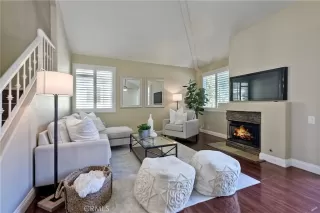 Photo #5: OC24174516 Listing