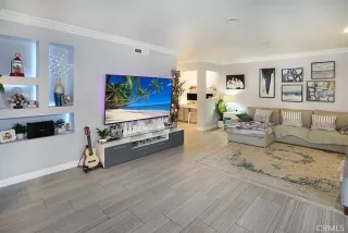 Photo #6: OC24174587 Listing