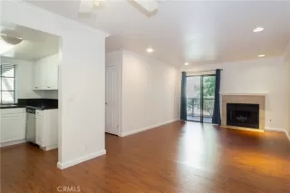 Photo #3: OC24174953 Listing 