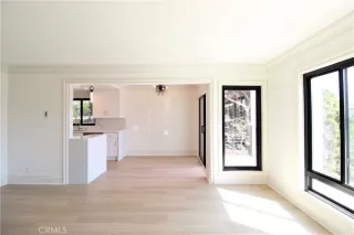 Photo #6: OC24175191 Listing