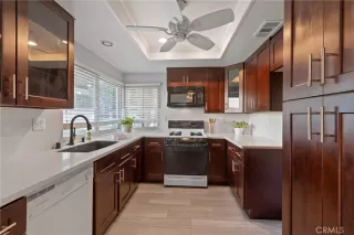 Photo #6: OC24175233 Listing 