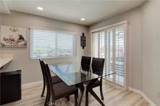 Photo #5: OC24175312 Listing