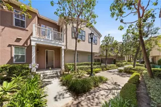 Photo #1: OC24176309 Listing 