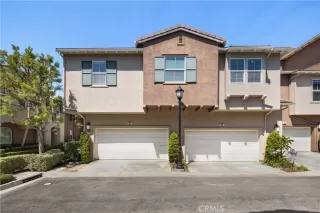 Photo #2: OC24176309 Listing 