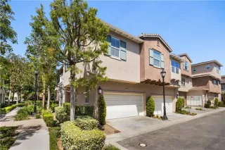 Photo #3: OC24176309 Listing 