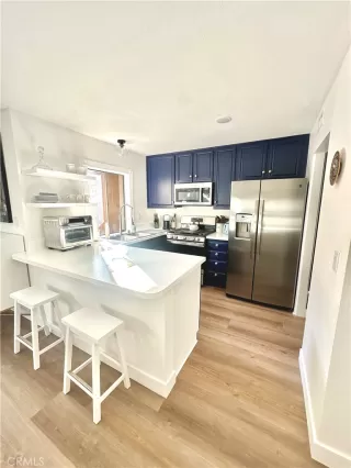 Photo #4: OC24176505 Listing 