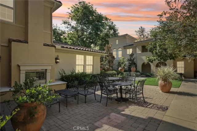 MLS: OC24176812 Condo For Sale