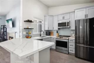 Photo #3: OC24176932 Listing 