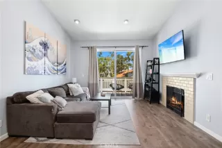 Photo #6: OC24176932 Listing 