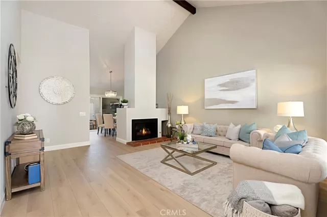 MLS: OC24176987 Condo For Sale