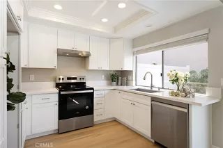 Photo #4: OC24176987 Listing 