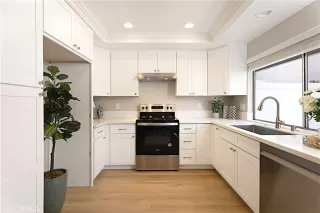 Photo #5: OC24176987 Listing 