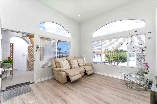 MLS: OC24177828 Condo For Sale