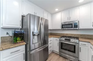 Photo #4: OC24177828 Listing