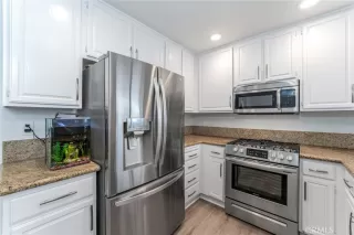 Photo #6: OC24177828 Listing