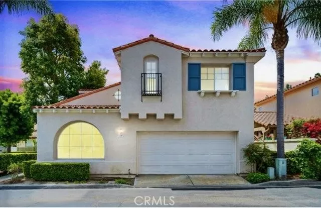 MLS: OC24179174 Condo For Sale