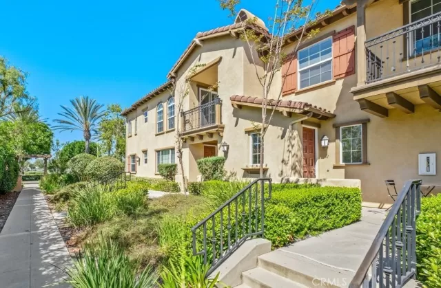 MLS: OC24179356 Condo For Sale