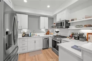 Photo #3: OC24179356 Listing 