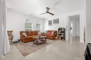 Photo #5: OC24179356 Listing 