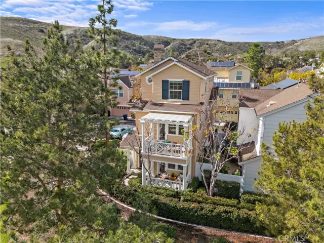 MLS: OC24179420 Condo For Sale