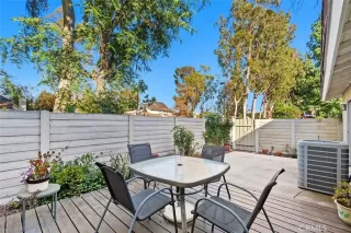 Photo #5: OC24179987 Listing 