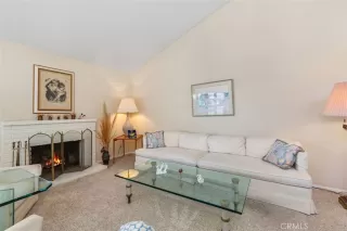 Photo #6: OC24179987 Listing 